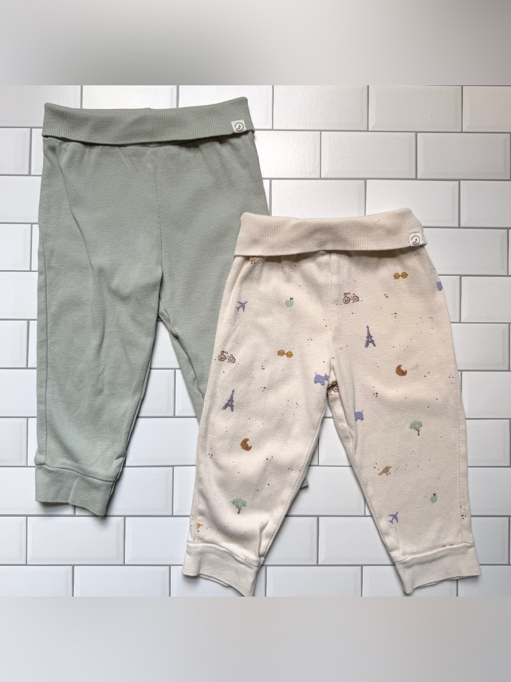 18M🥐 Little Planet Organic Cotton Parisian Picnic Sage 2pk Foldover Jogger Set